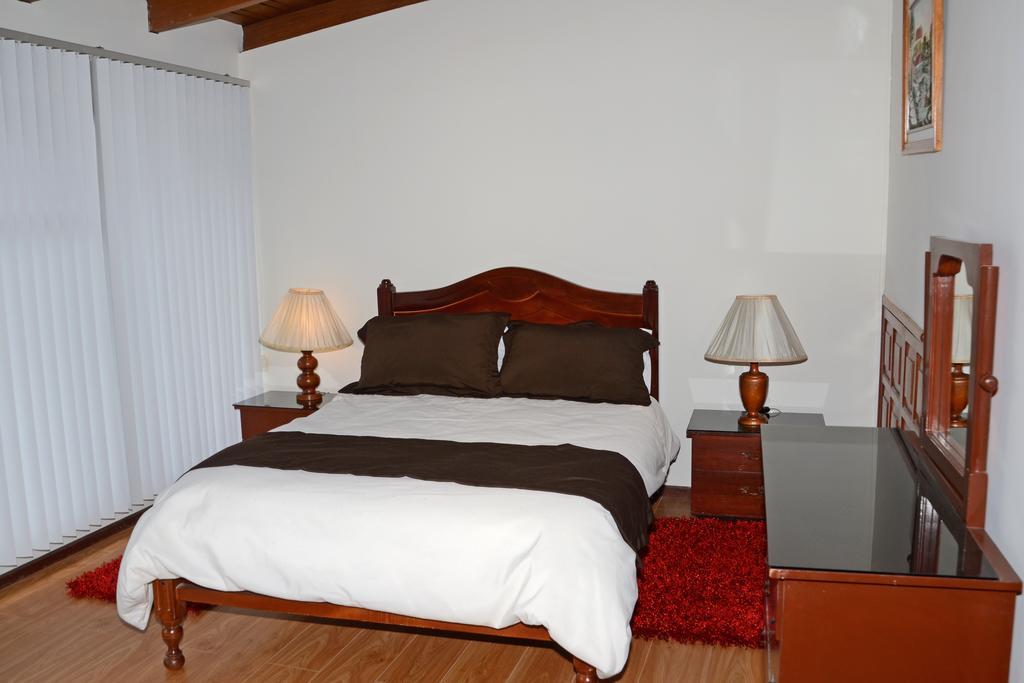 Aparthotel Amaranta 키토 외부 사진